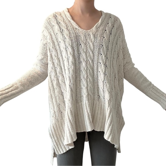 Free People Sweater Tunic V-Neck White Knit Cotton Boho Oversized Size Medium - Picture 1 of 9